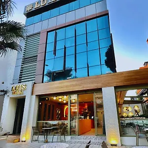 Luis Otel İzmir