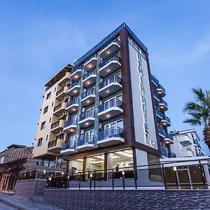 Demir Otel Kuşadası