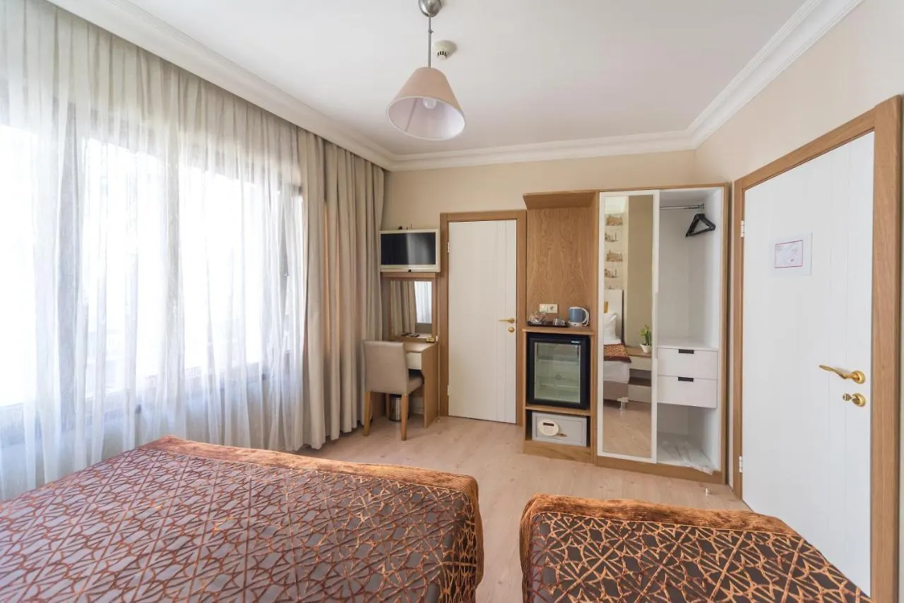 ***  Tayahatun Hotel Istanbul Turkey