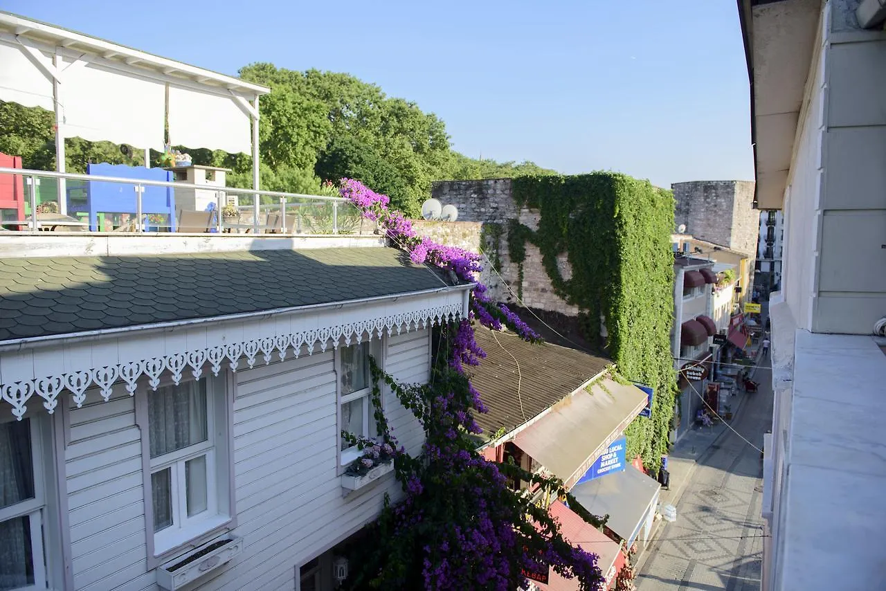Tayahatun Hotel Istanbul